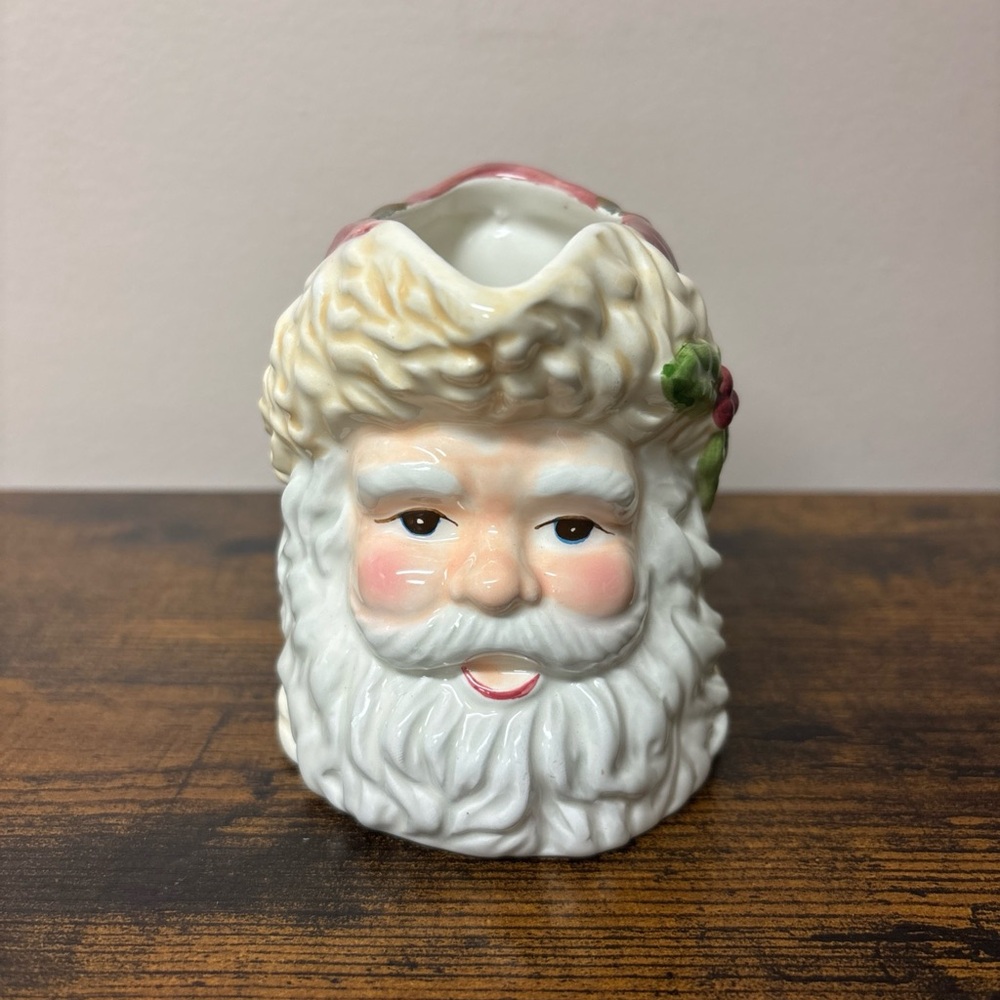 Santa Face Creamer Ganz Bella Casa